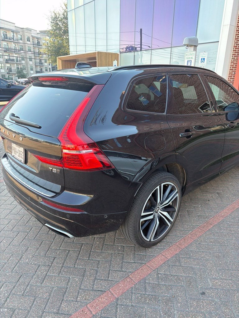 2021 Volvo XC60 T5 R-Design
