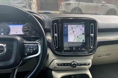 2019 Volvo XC40 T5 Inscription