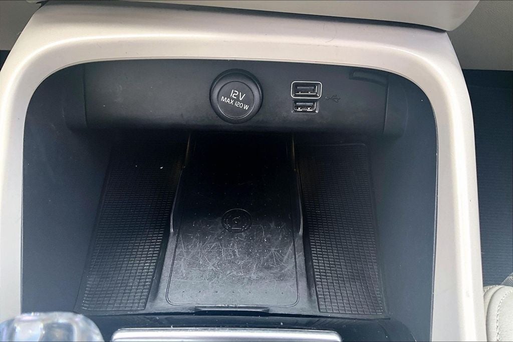 2019 Volvo XC40 T5 Inscription