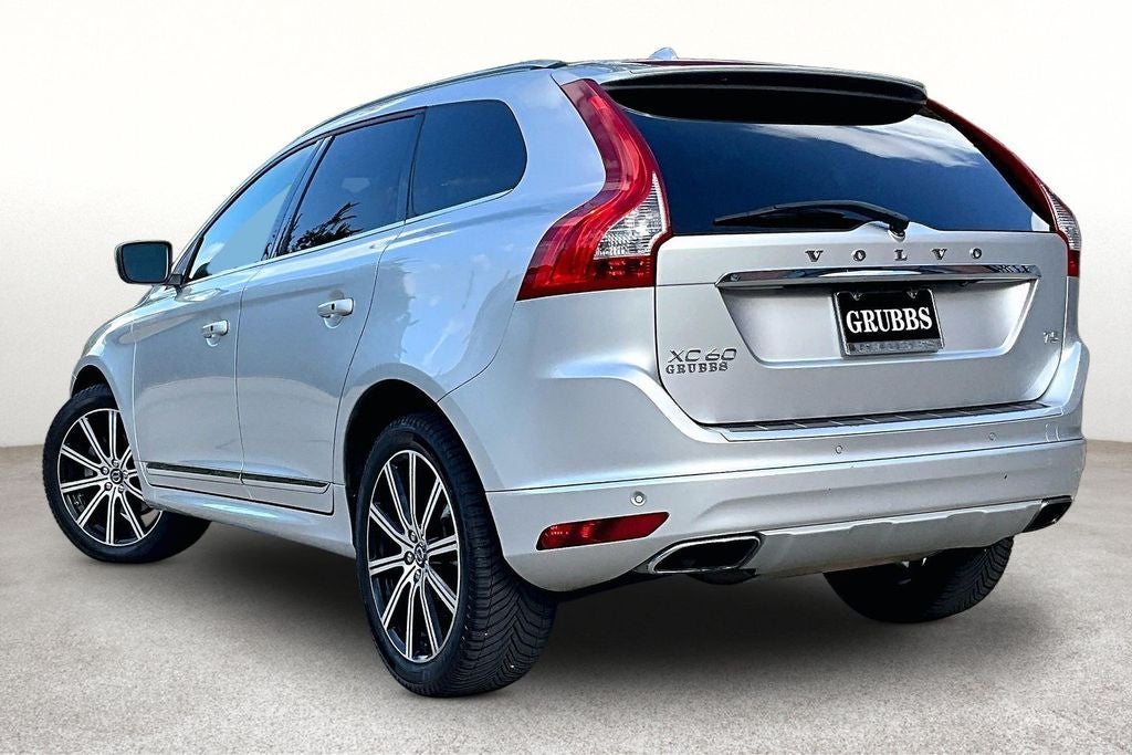 2017 Volvo XC60 T5 Inscription