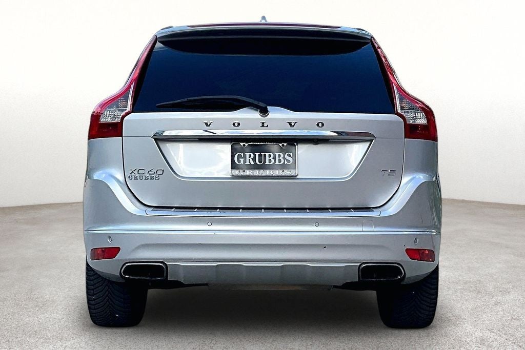 2017 Volvo XC60 T5 Inscription