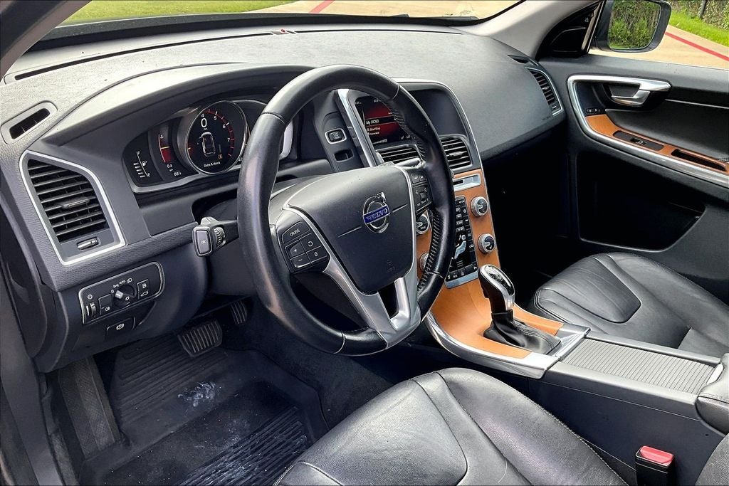 2017 Volvo XC60 T5 Inscription