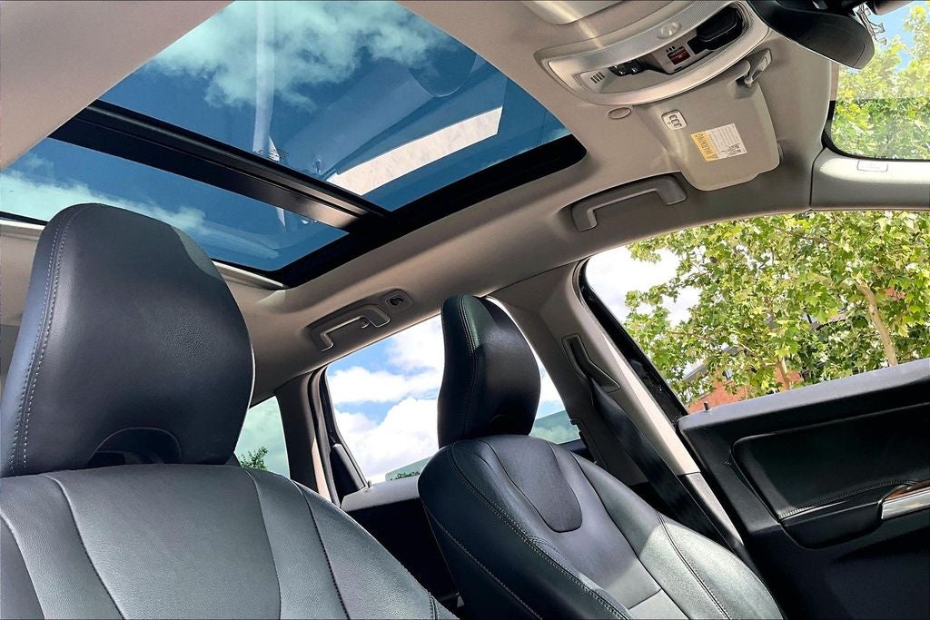 2017 Volvo XC60 T5 Inscription