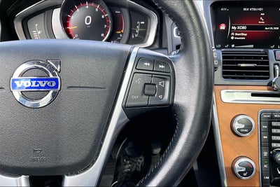 2017 Volvo XC60 T5 Inscription