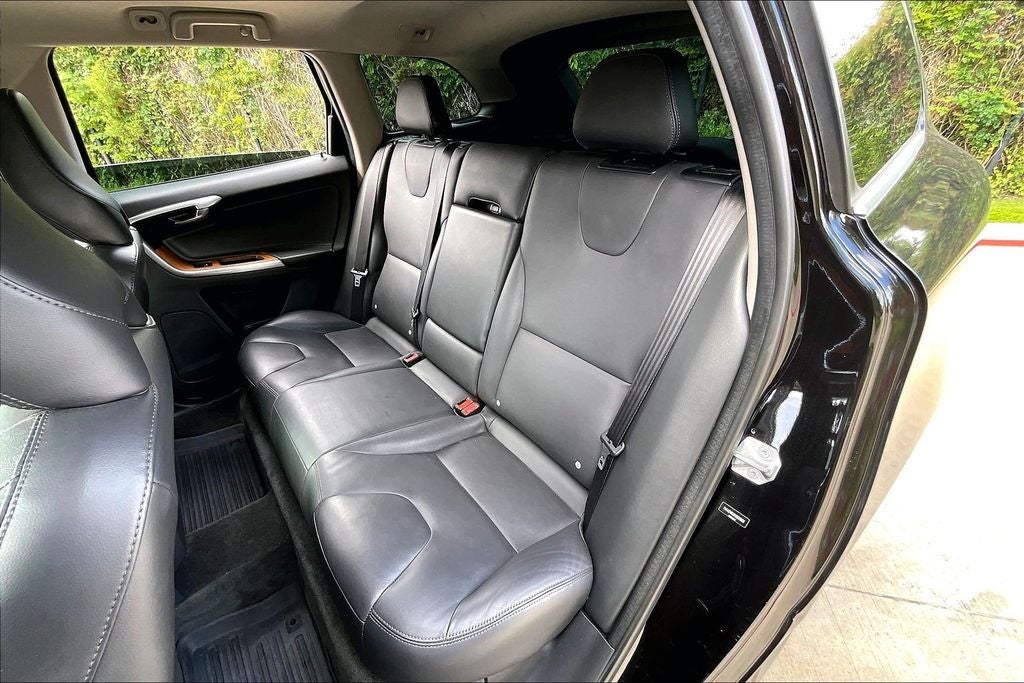 2017 Volvo XC60 T5 Inscription