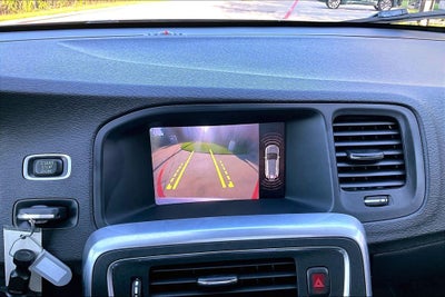 2018 Volvo V60 Cross Country T5