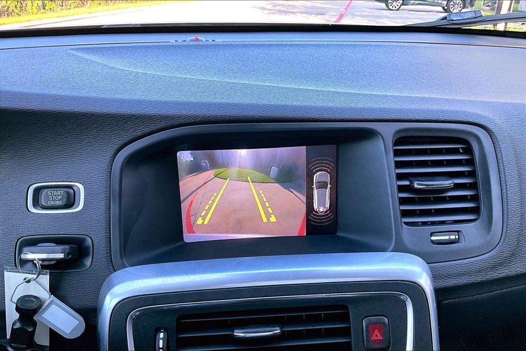 2018 Volvo V60 Cross Country T5
