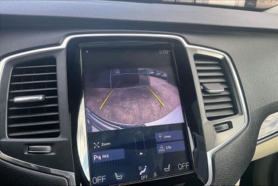 2019 Volvo XC90 T6 Momentum