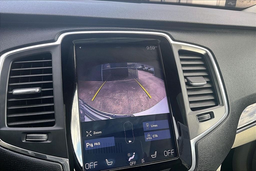 2019 Volvo XC90 T6 Momentum