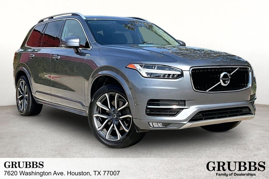 2018 Volvo XC90 T6 Momentum