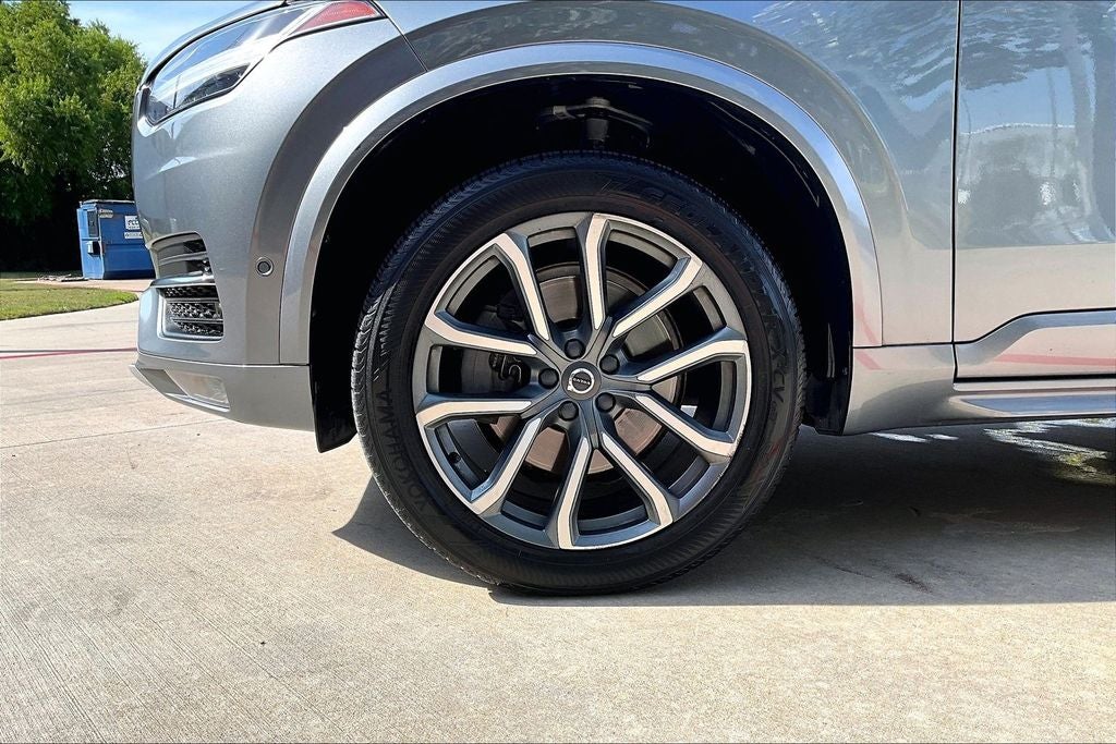 2018 Volvo XC90 T6 Momentum