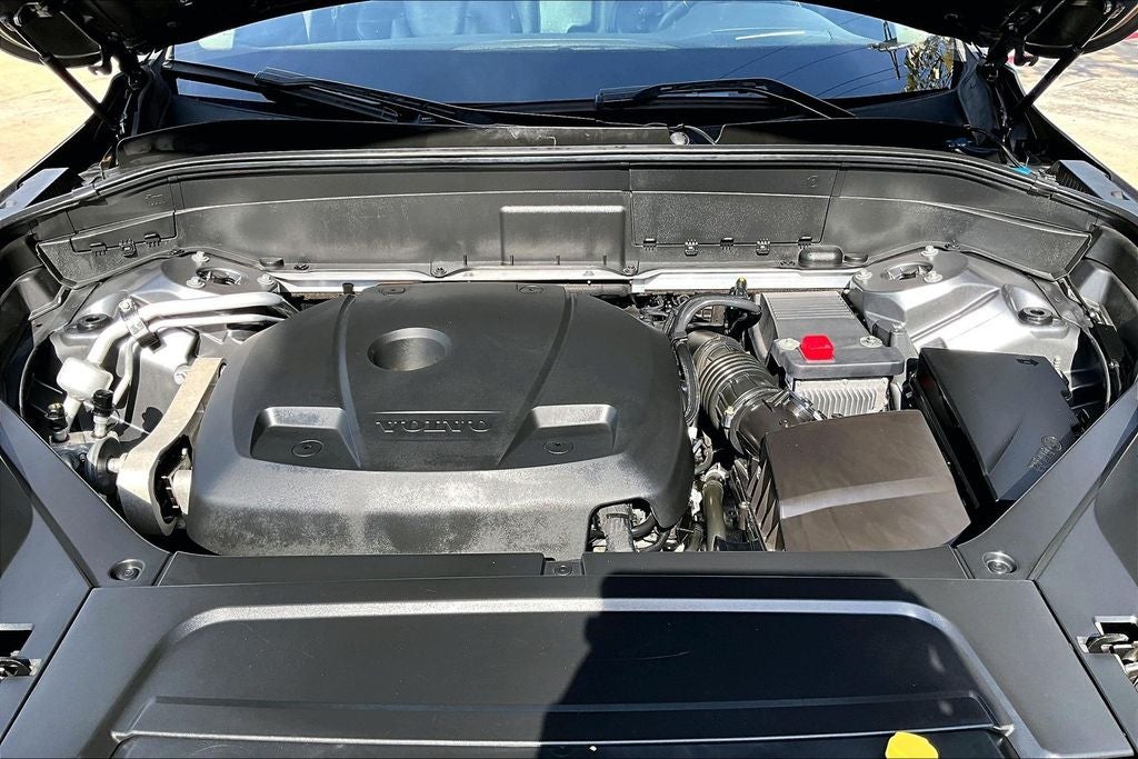 2018 Volvo XC90 T6 Momentum