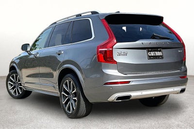 2018 Volvo XC90 T6 Momentum