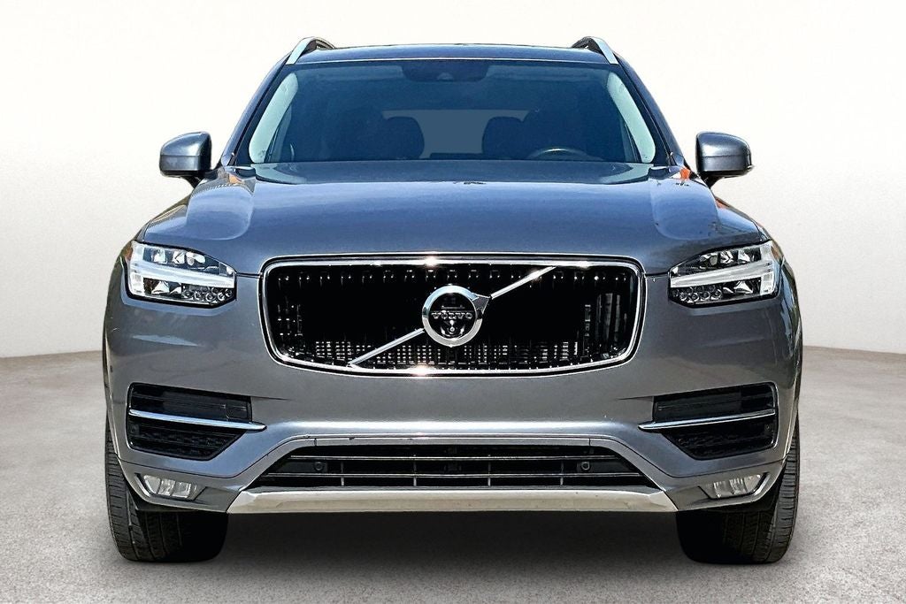 2018 Volvo XC90 T6 Momentum