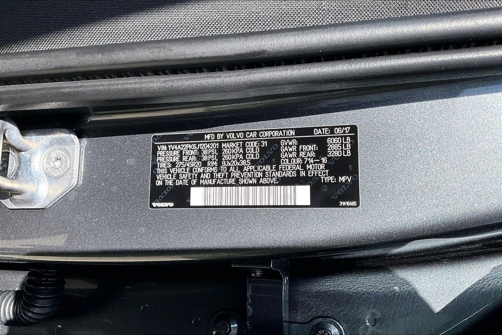 2018 Volvo XC90 T6 Momentum
