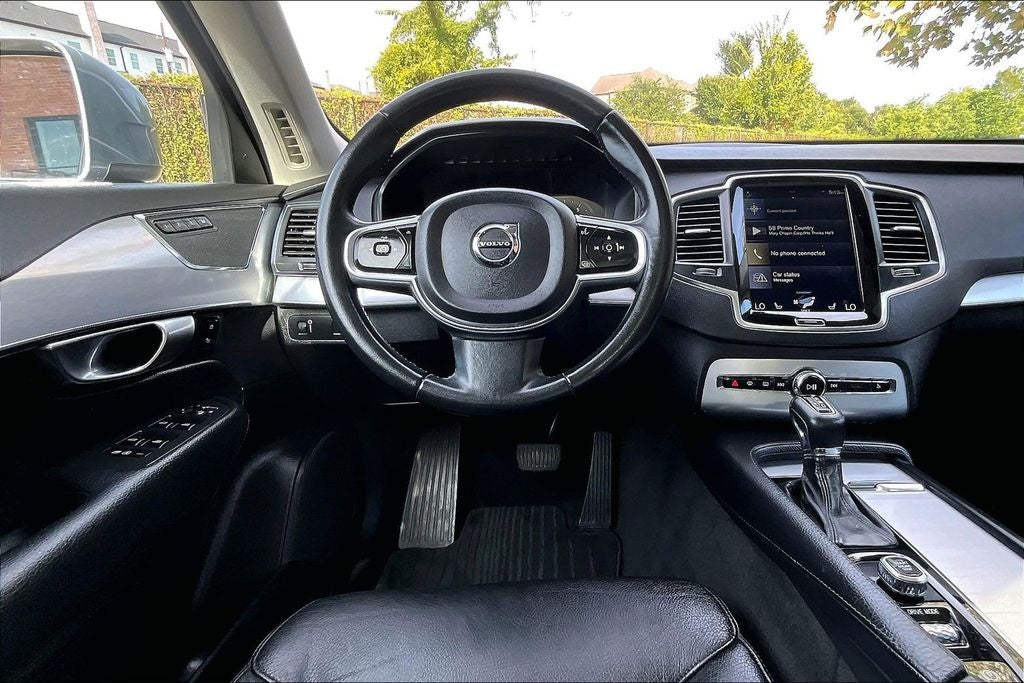 2018 Volvo XC90 T6 Momentum