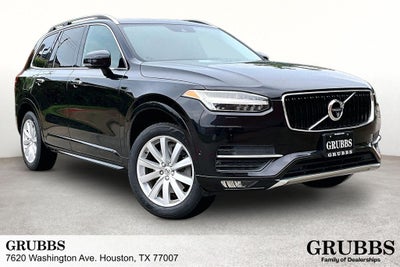 2016 Volvo XC90 T6 Momentum