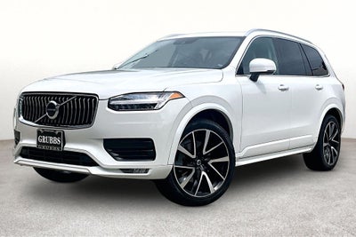 2022 Volvo XC90 T6 Momentum