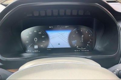 2022 Volvo XC90 T6 Momentum