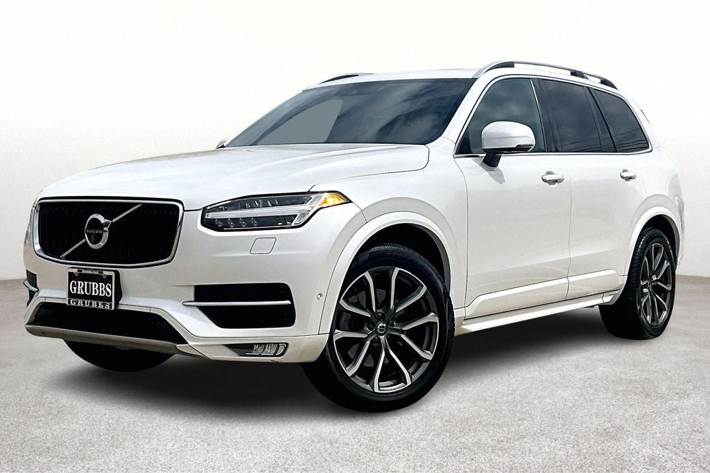 2017 Volvo XC90 T6 Momentum