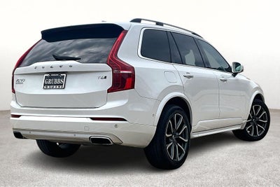 2017 Volvo XC90 T6 Momentum
