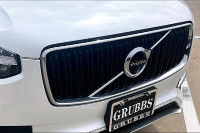 2017 Volvo XC90 T6 Momentum