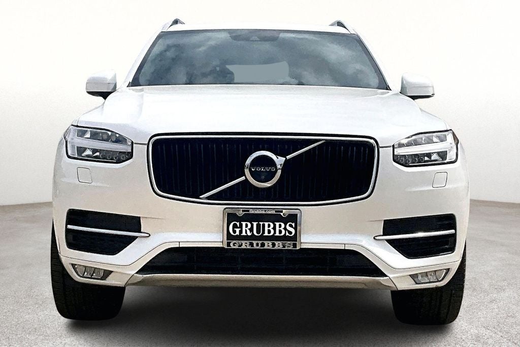 2017 Volvo XC90 T6 Momentum