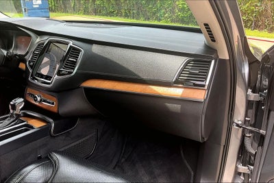 2020 Volvo XC90 T6 Inscription