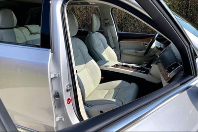 2018 Volvo XC90 T6 Inscription