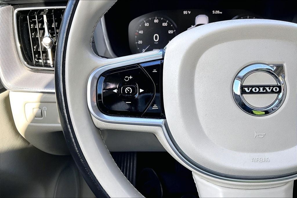2018 Volvo XC60 T6 Inscription
