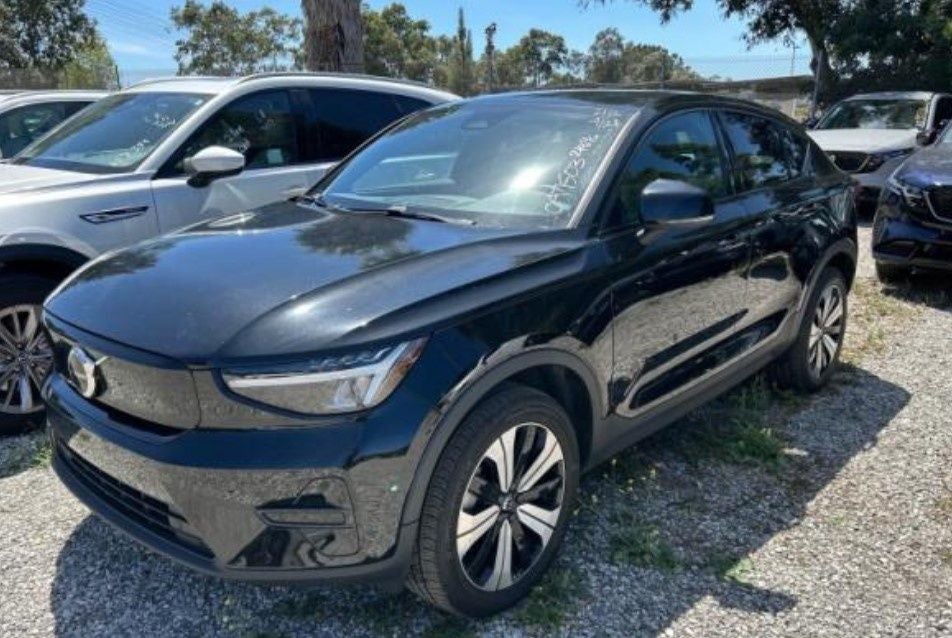2023 Volvo C40 Recharge Pure Electric Twin Core