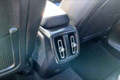 2023 Volvo C40 Recharge Pure Electric Twin Core