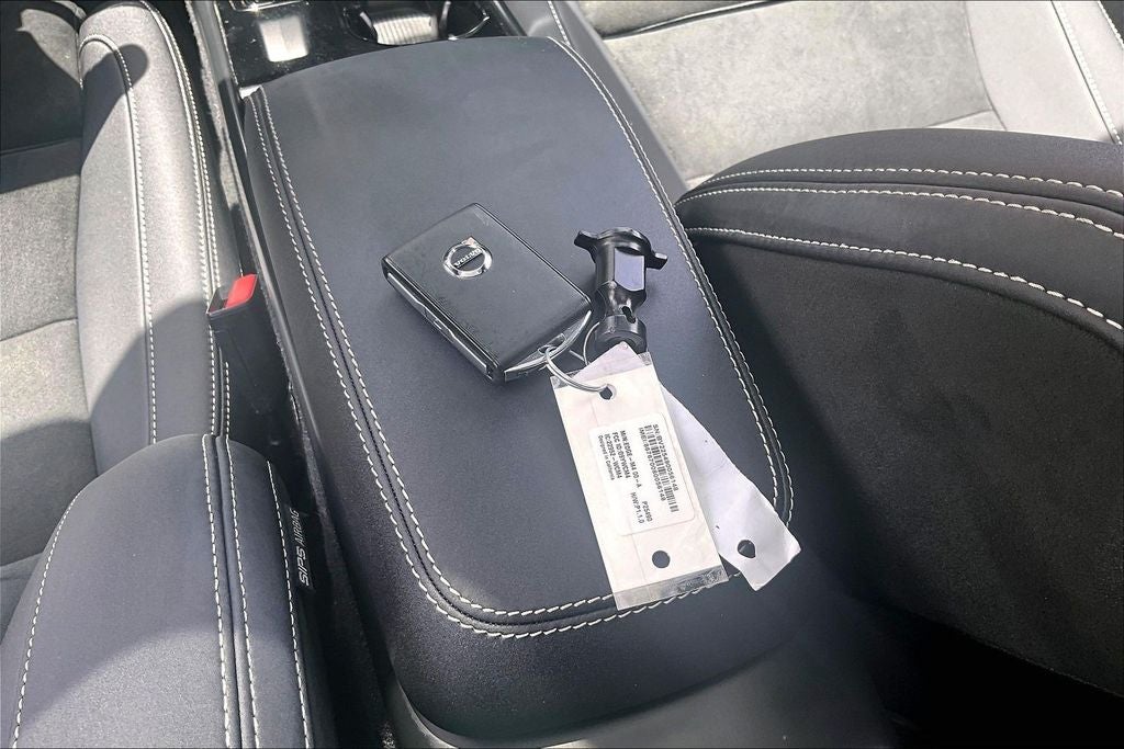 2023 Volvo C40 Recharge Pure Electric Twin Plus