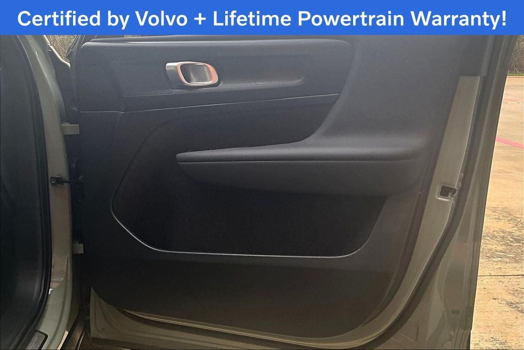 2023 Volvo C40 Recharge Pure Electric Twin Plus