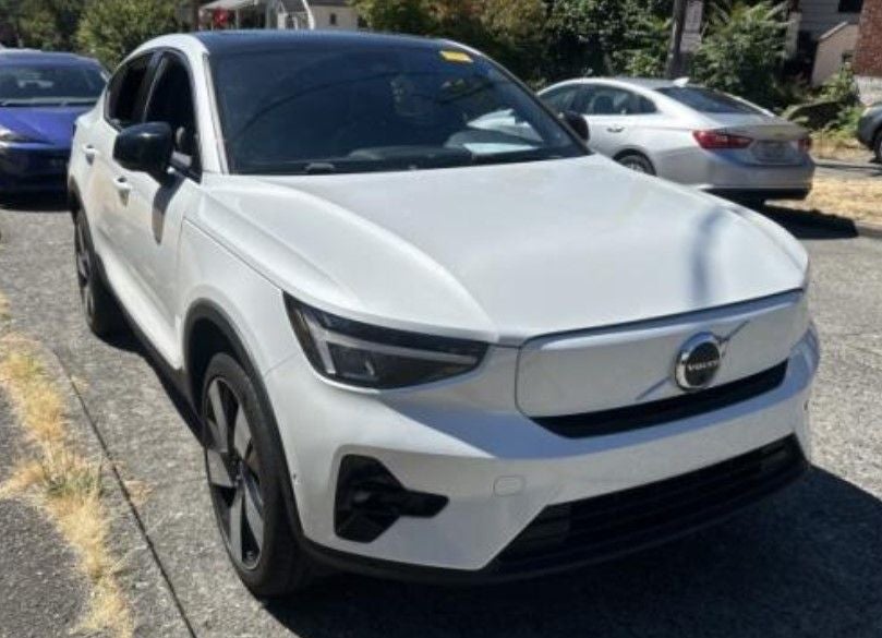 2023 Volvo C40 Recharge Pure Electric Twin Plus