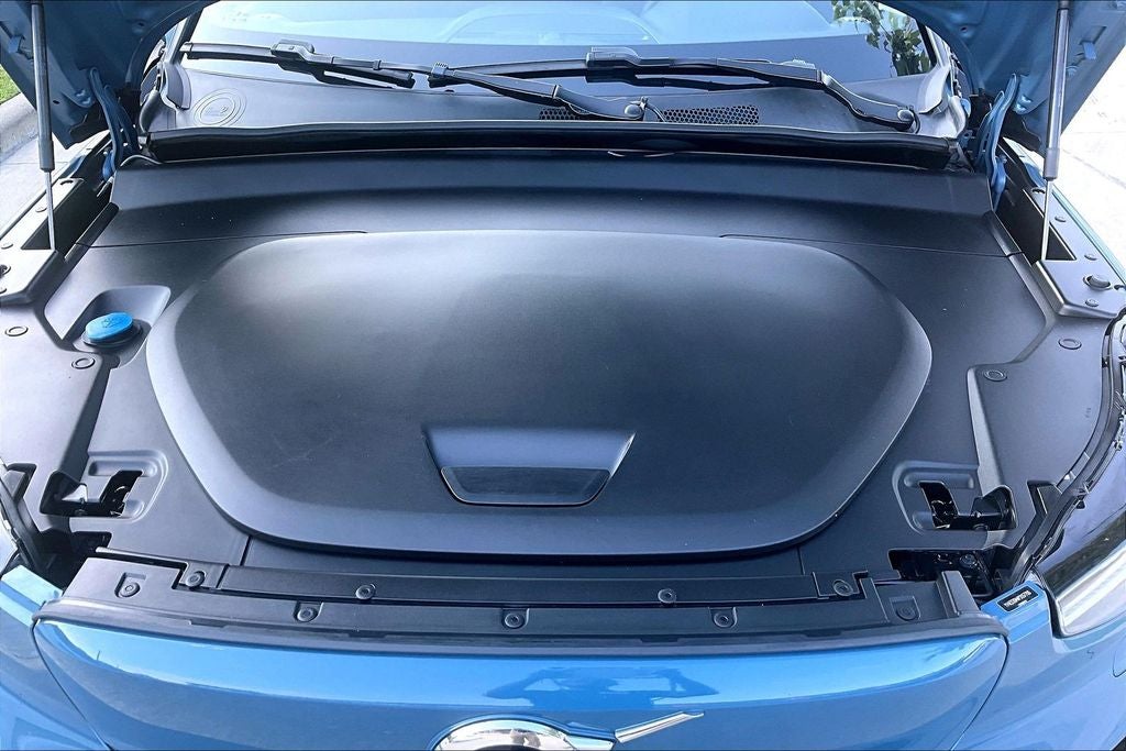 2023 Volvo C40 Recharge Pure Electric Ultimate