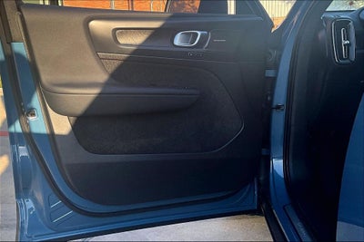 2023 Volvo C40 Recharge Pure Electric Ultimate