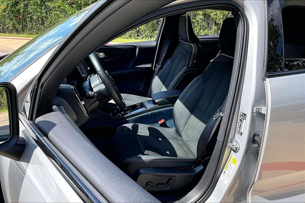 2023 Volvo C40 Recharge Pure Electric Ultimate
