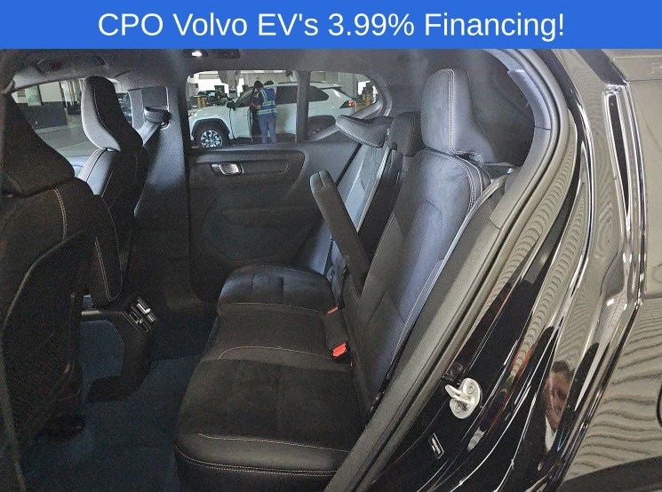 2023 Volvo XC40 Recharge Pure Electric Twin Plus