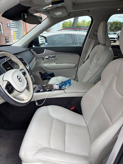 2024 Volvo XC90 Recharge Plug-In Hybrid T8 Plus Bright Theme 7 Passenger