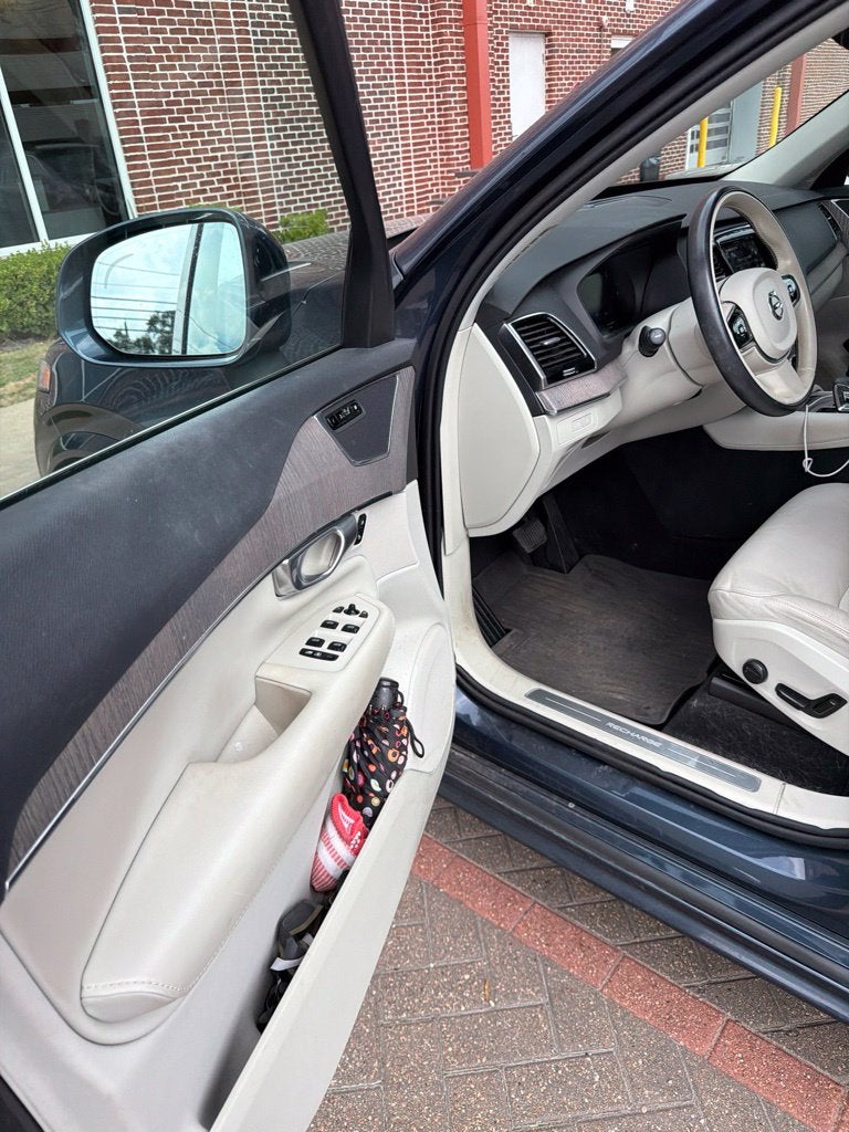 2024 Volvo XC90 Recharge Plug-In Hybrid T8 Plus Bright Theme 7 Passenger