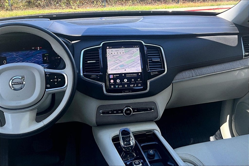 2024 Volvo XC90 Recharge Plug-In Hybrid Ultimate