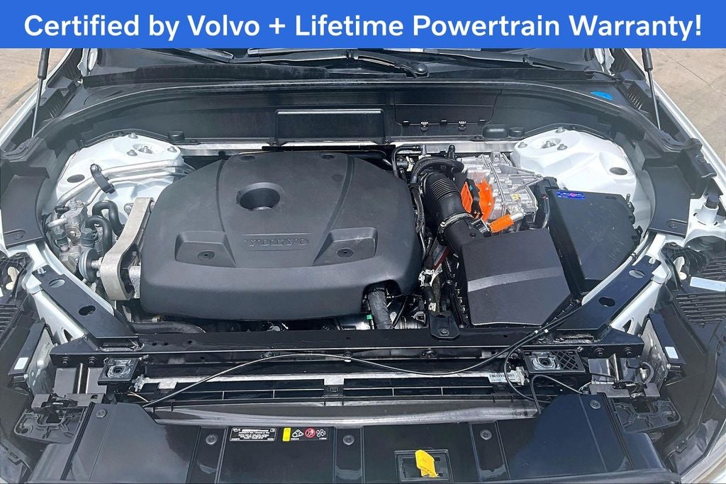 2023 Volvo XC60 Recharge Plug-In Hybrid Ultimate