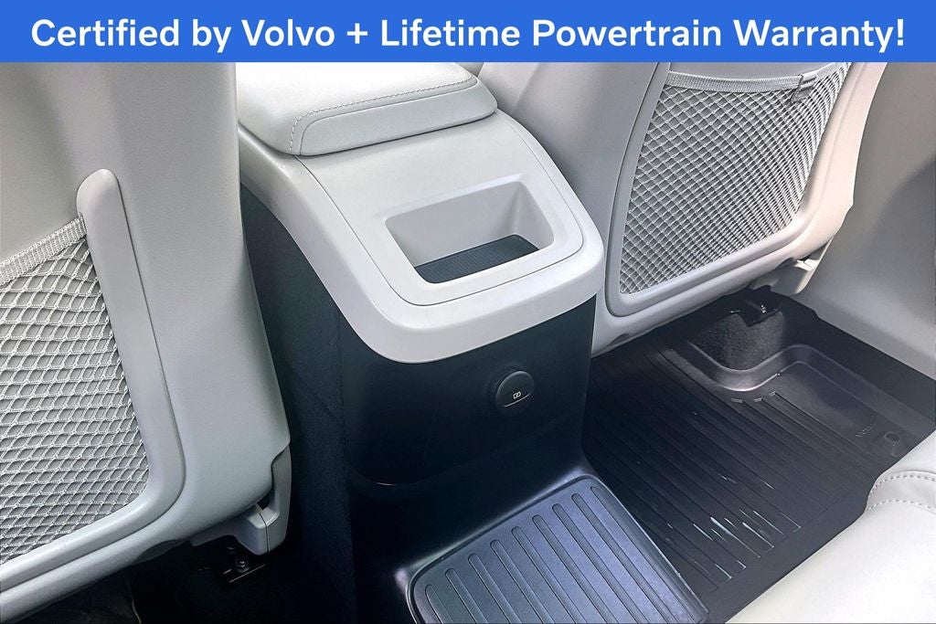 2023 Volvo XC60 Recharge Plug-In Hybrid Ultimate