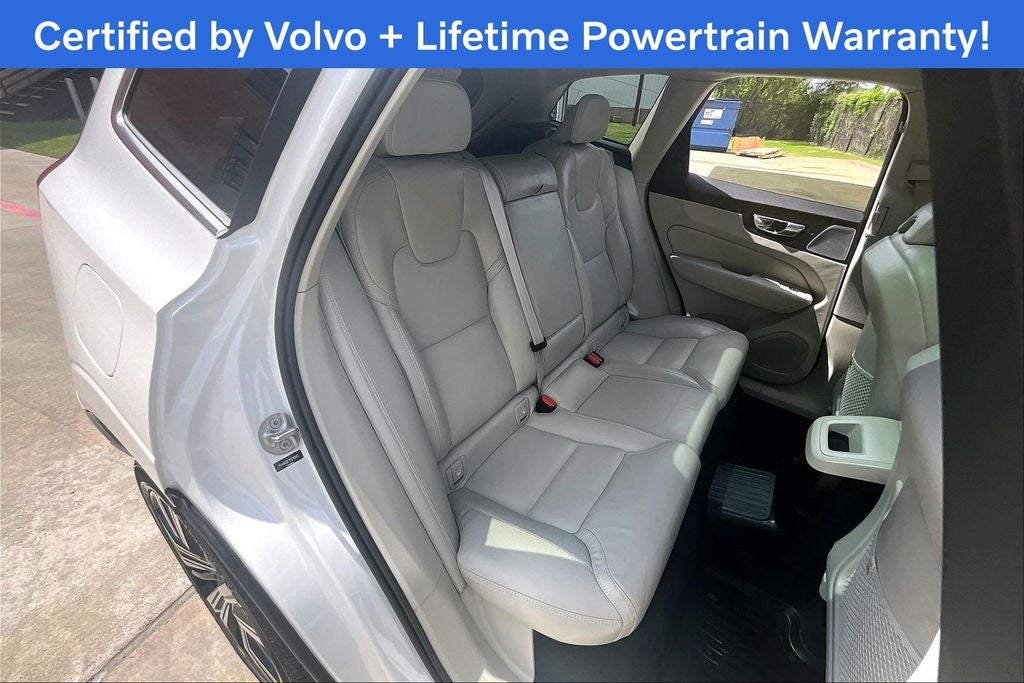 2023 Volvo XC60 Recharge Plug-In Hybrid Ultimate