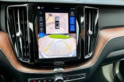2024 Volvo XC60 Recharge Plug-In Hybrid T8 Plus Dark Theme