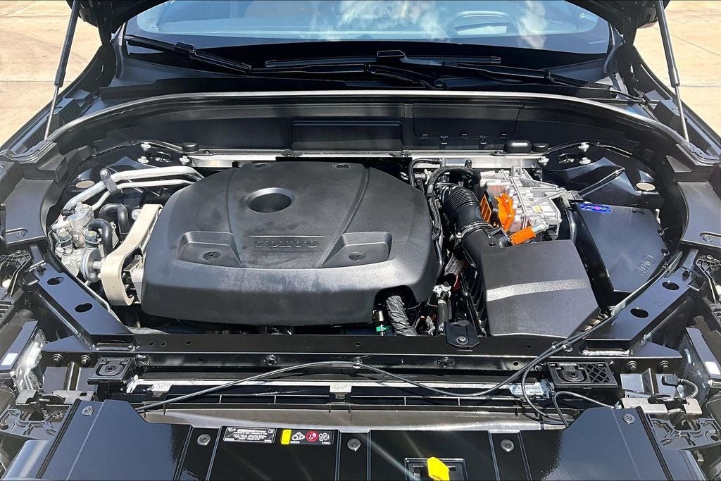 2024 Volvo XC60 Recharge Plug-In Hybrid Ultimate