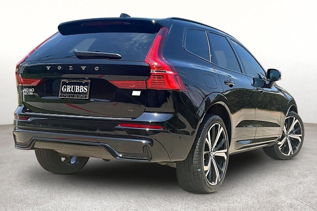 2024 Volvo XC60 Recharge Plug-In Hybrid Ultimate