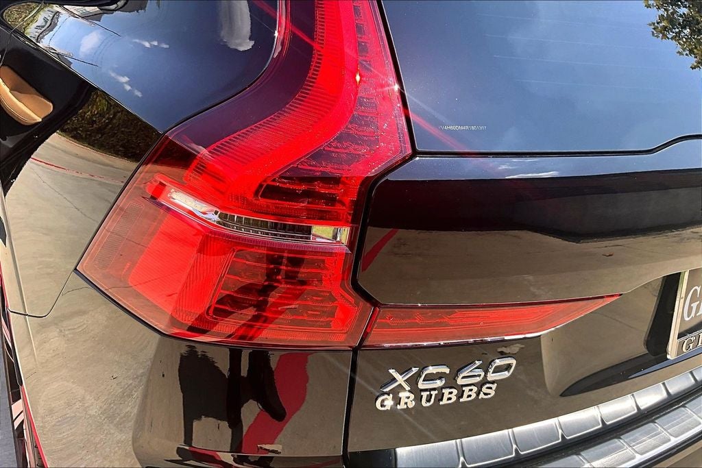 2024 Volvo XC60 Recharge Plug-In Hybrid Ultimate