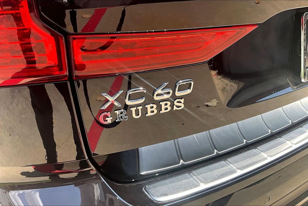 2024 Volvo XC60 Recharge Plug-In Hybrid Ultimate